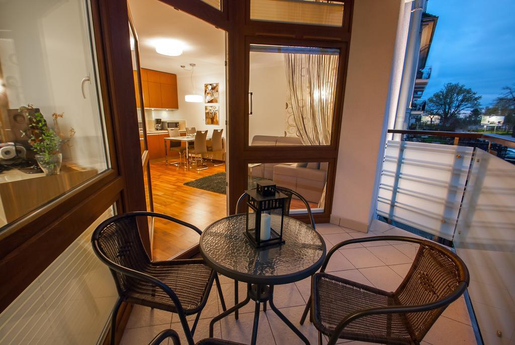 Apartamenty Na Wyspie - Villa Mistral - Apartamenty Z Sypialnia I Parkingiem Świnoujście  Værelse billede