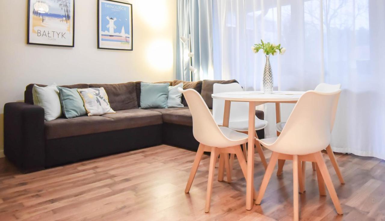 Apartamenty Na Wyspie - Villa Mistral - Apartamenty Z Sypialnia I Parkingiem Świnoujście  Eksteriør billede