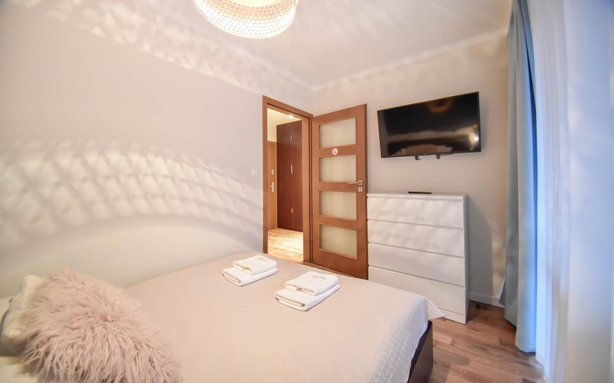 Apartamenty Na Wyspie - Villa Mistral - Apartamenty Z Sypialnia I Parkingiem Świnoujście  Eksteriør billede