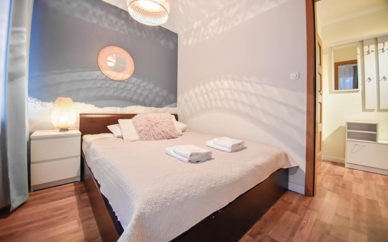 Apartamenty Na Wyspie - Villa Mistral - Apartamenty Z Sypialnia I Parkingiem Świnoujście  Eksteriør billede
