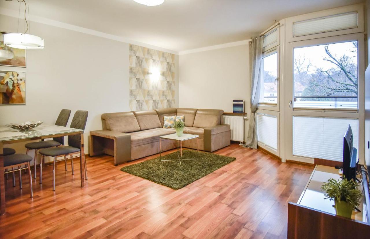 Apartamenty Na Wyspie - Villa Mistral - Apartamenty Z Sypialnia I Parkingiem Świnoujście  Eksteriør billede