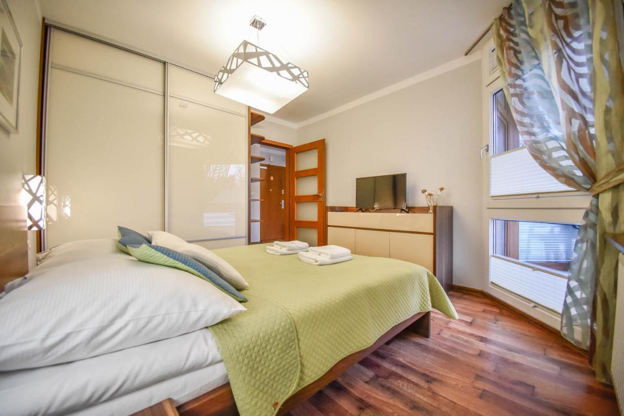 Apartamenty Na Wyspie - Villa Mistral - Apartamenty Z Sypialnia I Parkingiem Świnoujście  Eksteriør billede