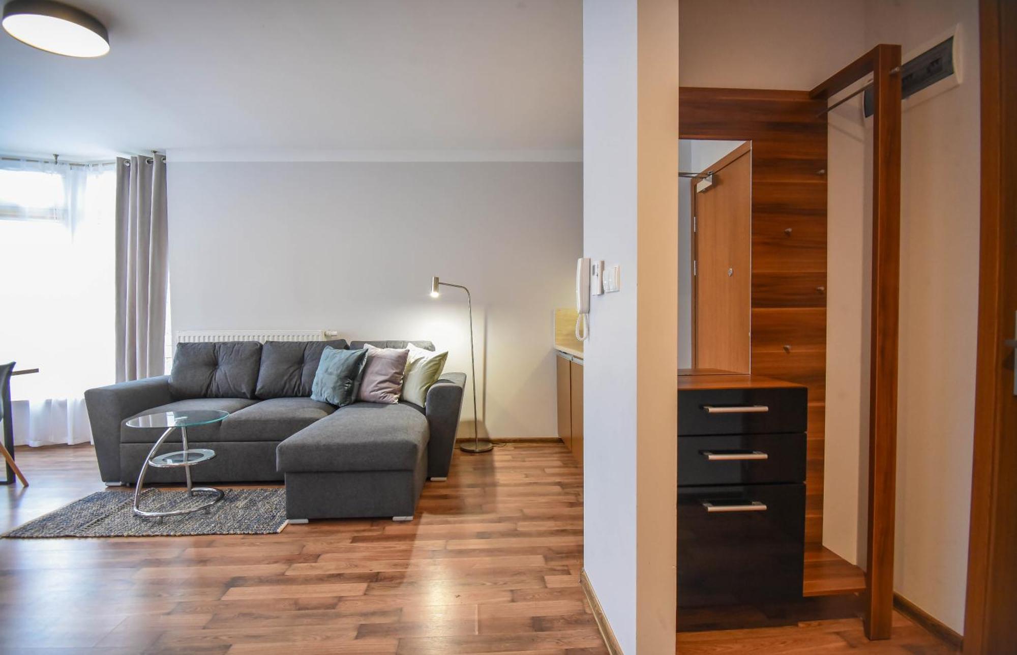 Apartamenty Na Wyspie - Villa Mistral - Apartamenty Z Sypialnia I Parkingiem Świnoujście  Eksteriør billede