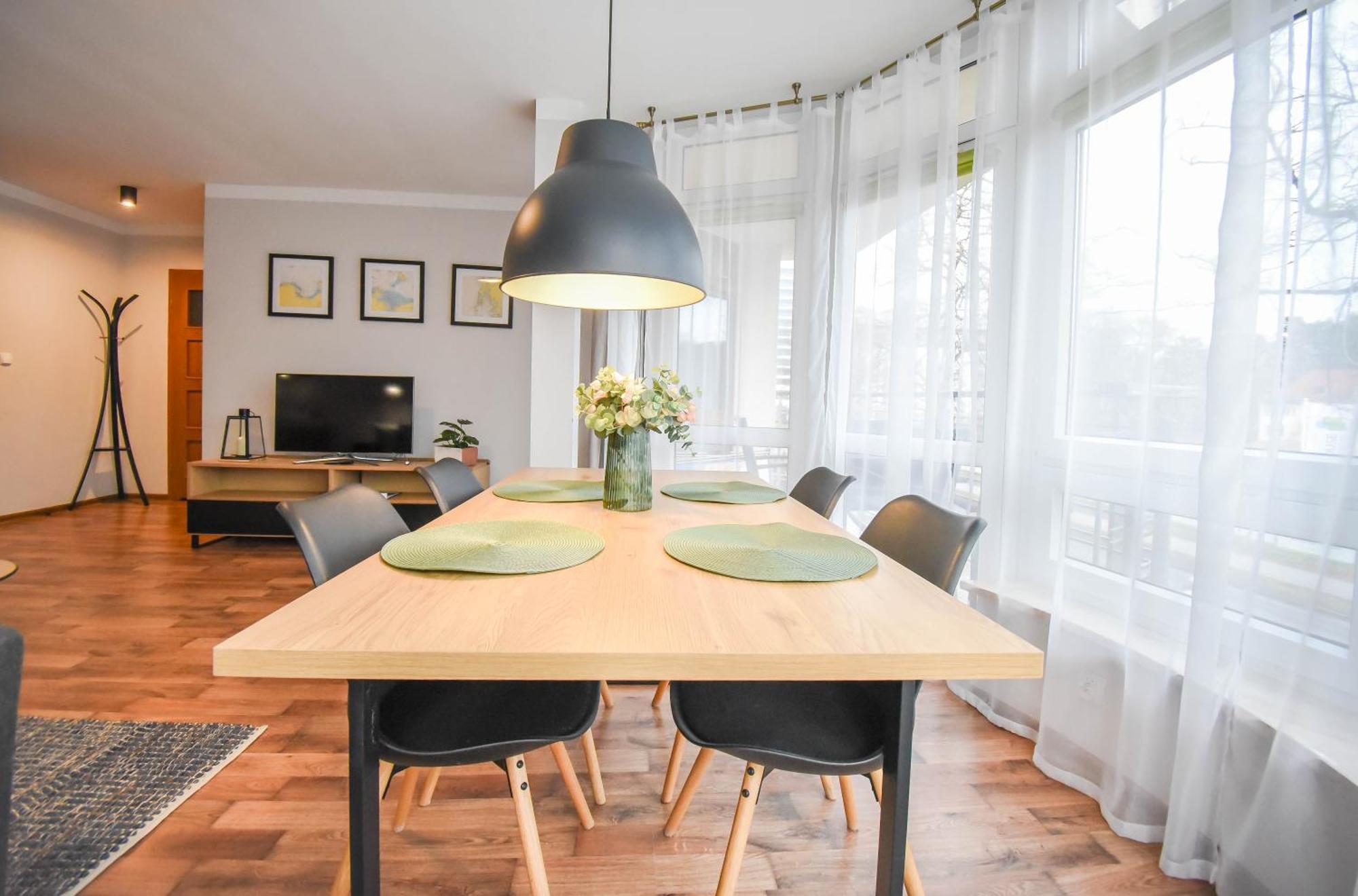 Apartamenty Na Wyspie - Villa Mistral - Apartamenty Z Sypialnia I Parkingiem Świnoujście  Eksteriør billede