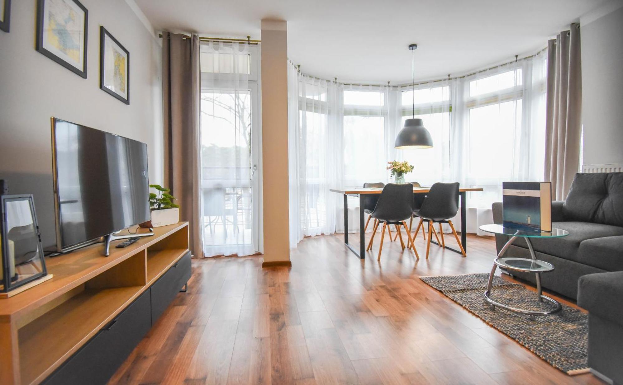 Apartamenty Na Wyspie - Villa Mistral - Apartamenty Z Sypialnia I Parkingiem Świnoujście  Eksteriør billede