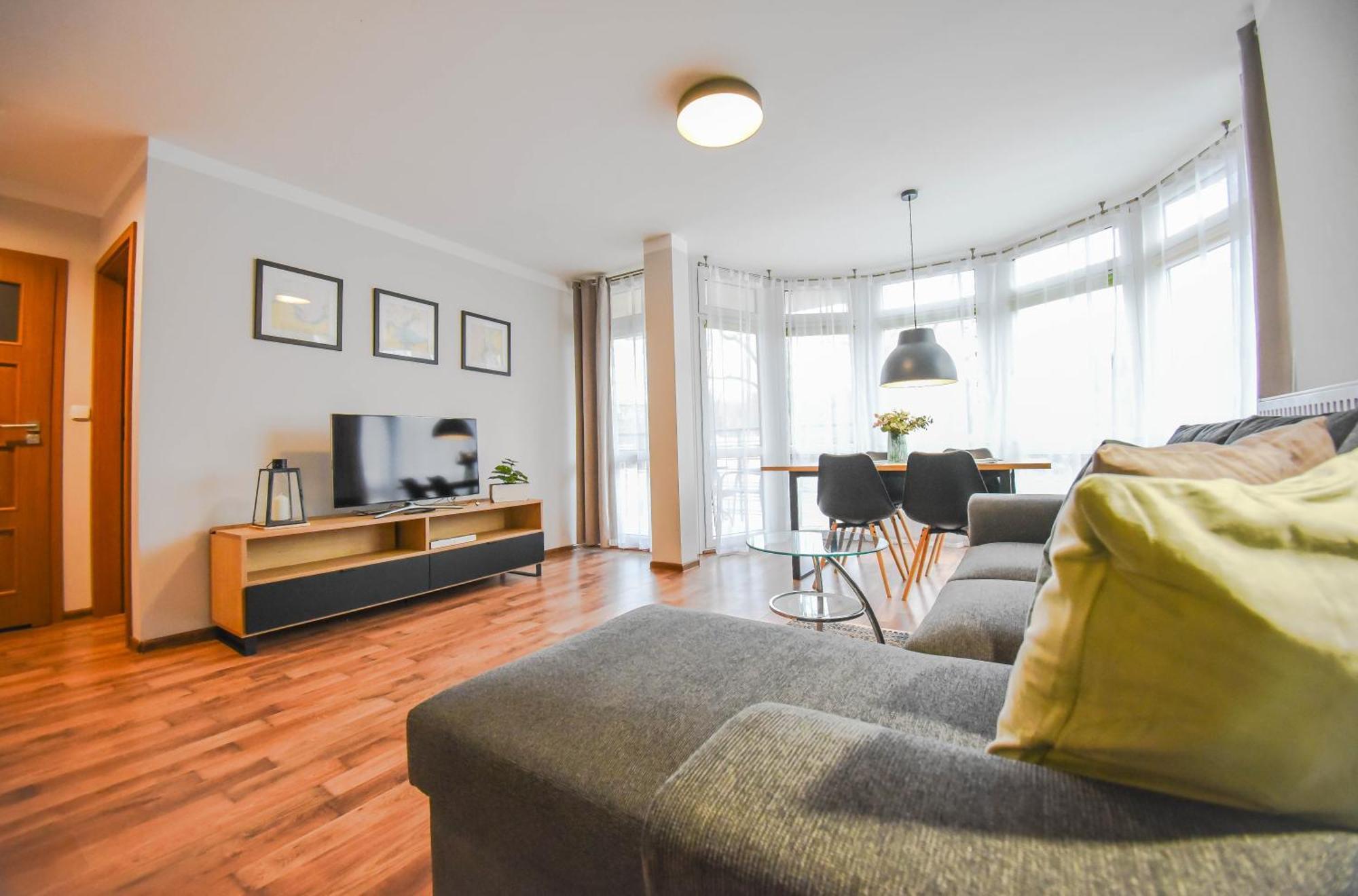 Apartamenty Na Wyspie - Villa Mistral - Apartamenty Z Sypialnia I Parkingiem Świnoujście  Eksteriør billede