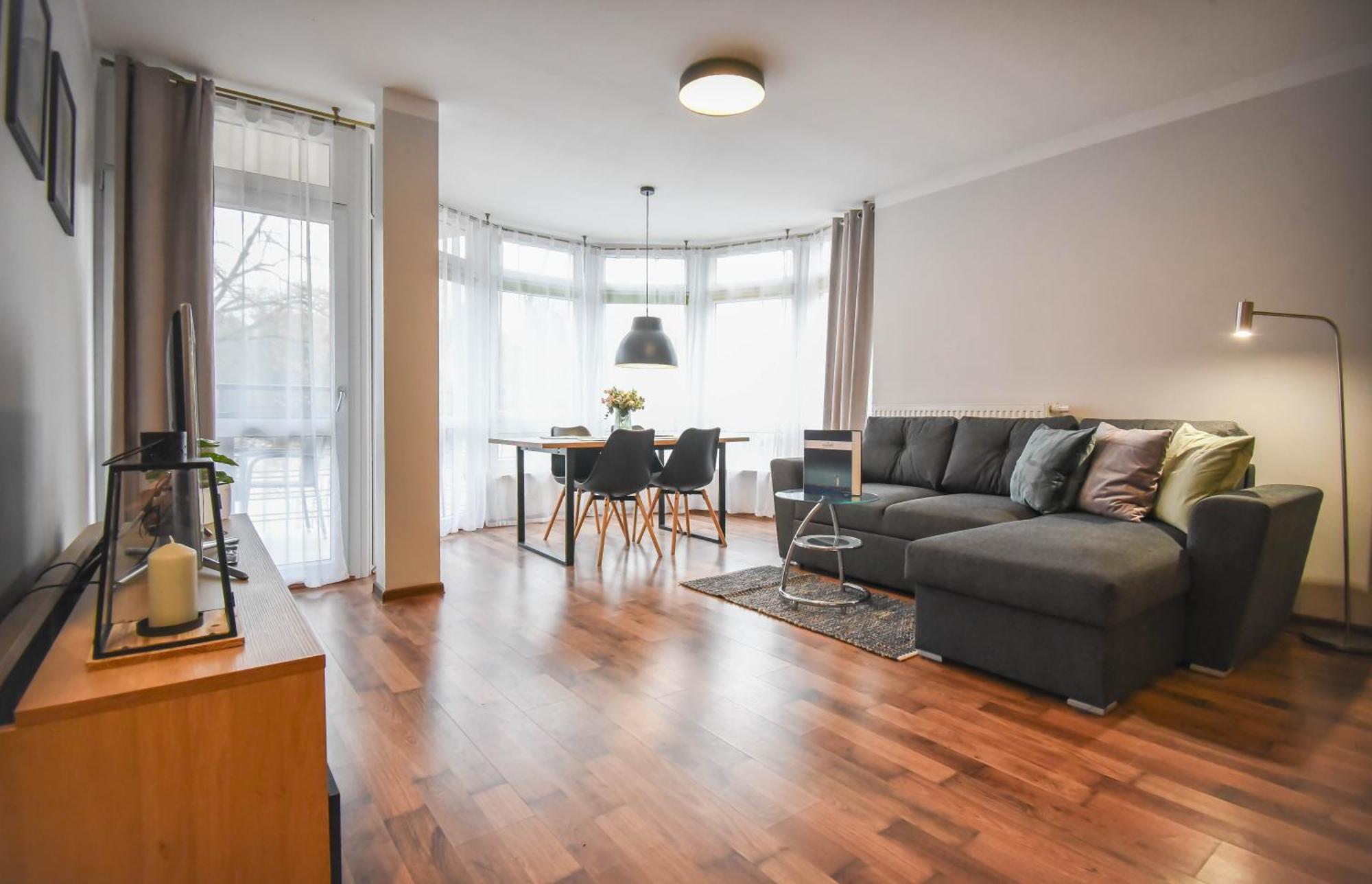 Apartamenty Na Wyspie - Villa Mistral - Apartamenty Z Sypialnia I Parkingiem Świnoujście  Eksteriør billede