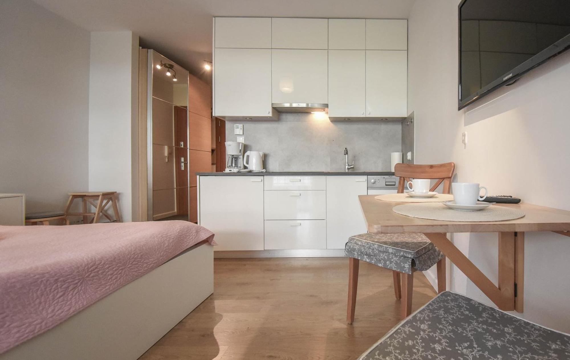 Apartamenty Na Wyspie - Villa Mistral - Apartamenty Z Sypialnia I Parkingiem Świnoujście  Eksteriør billede