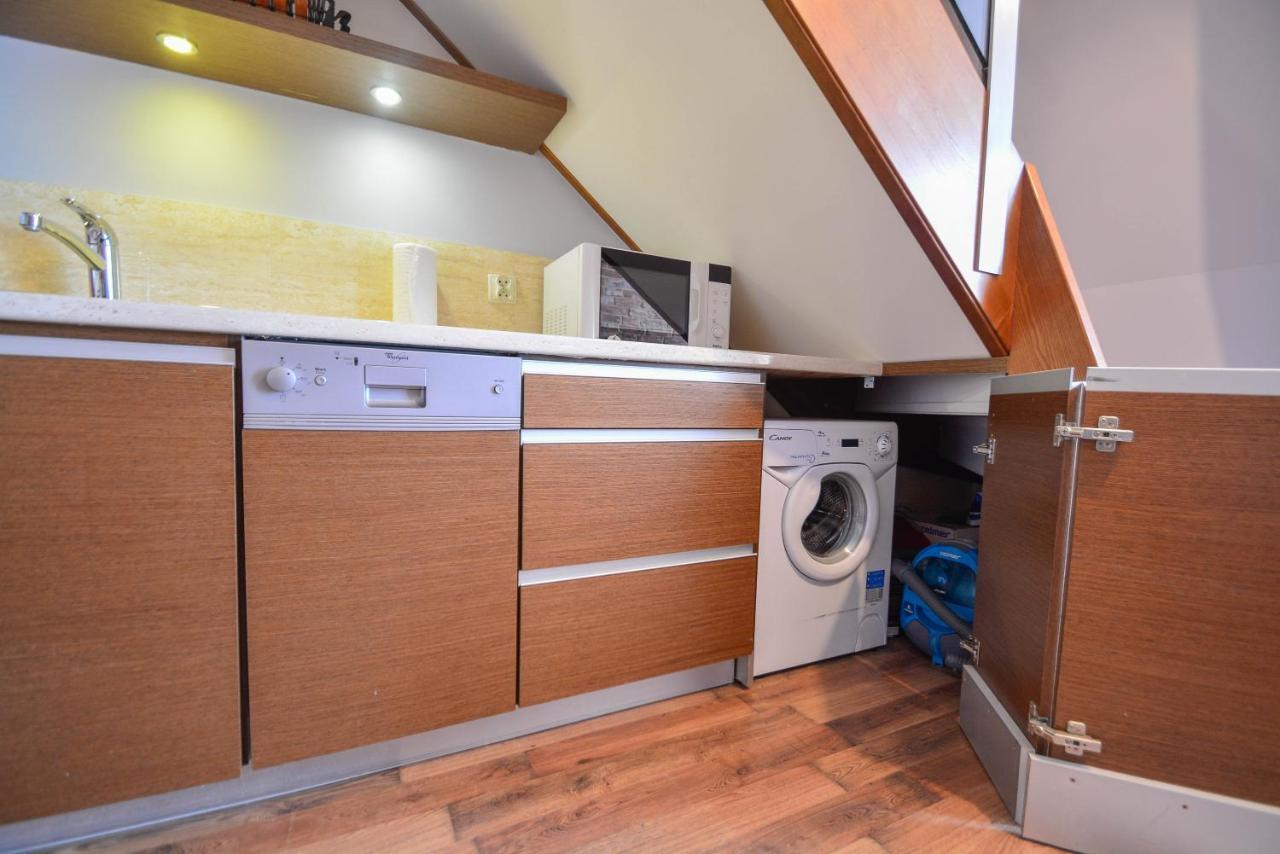 Apartamenty Na Wyspie - Villa Mistral - Apartamenty Z Sypialnia I Parkingiem Świnoujście  Eksteriør billede