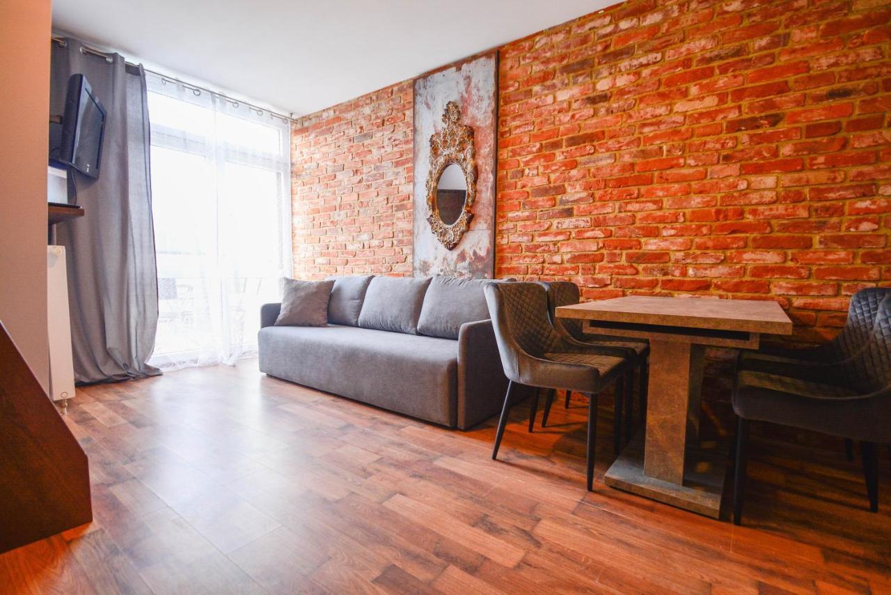 Apartamenty Na Wyspie - Villa Mistral - Apartamenty Z Sypialnia I Parkingiem Świnoujście  Eksteriør billede