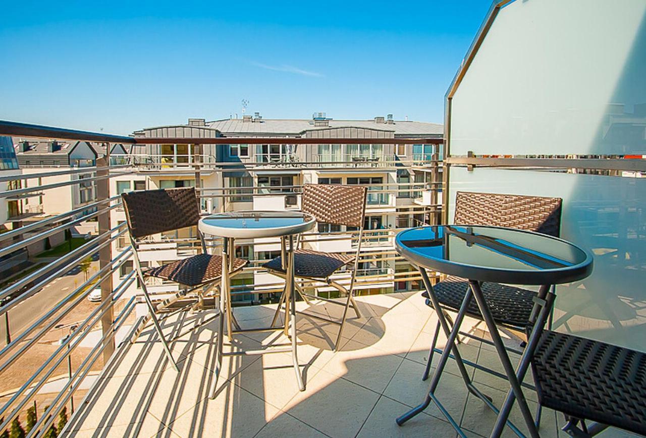 Apartamenty Na Wyspie - Villa Mistral - Apartamenty Z Sypialnia I Parkingiem Świnoujście  Eksteriør billede